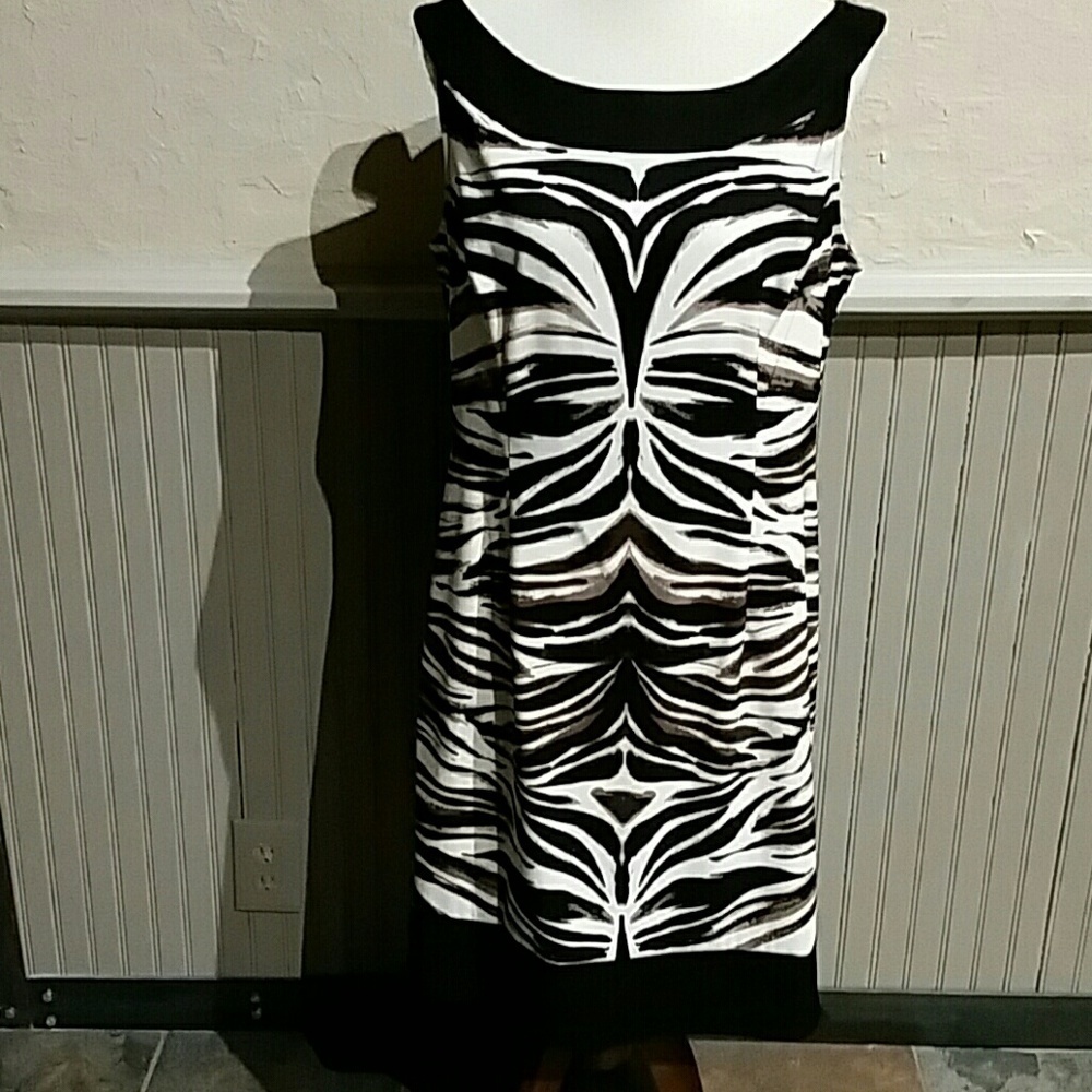 💕Connected* Dress